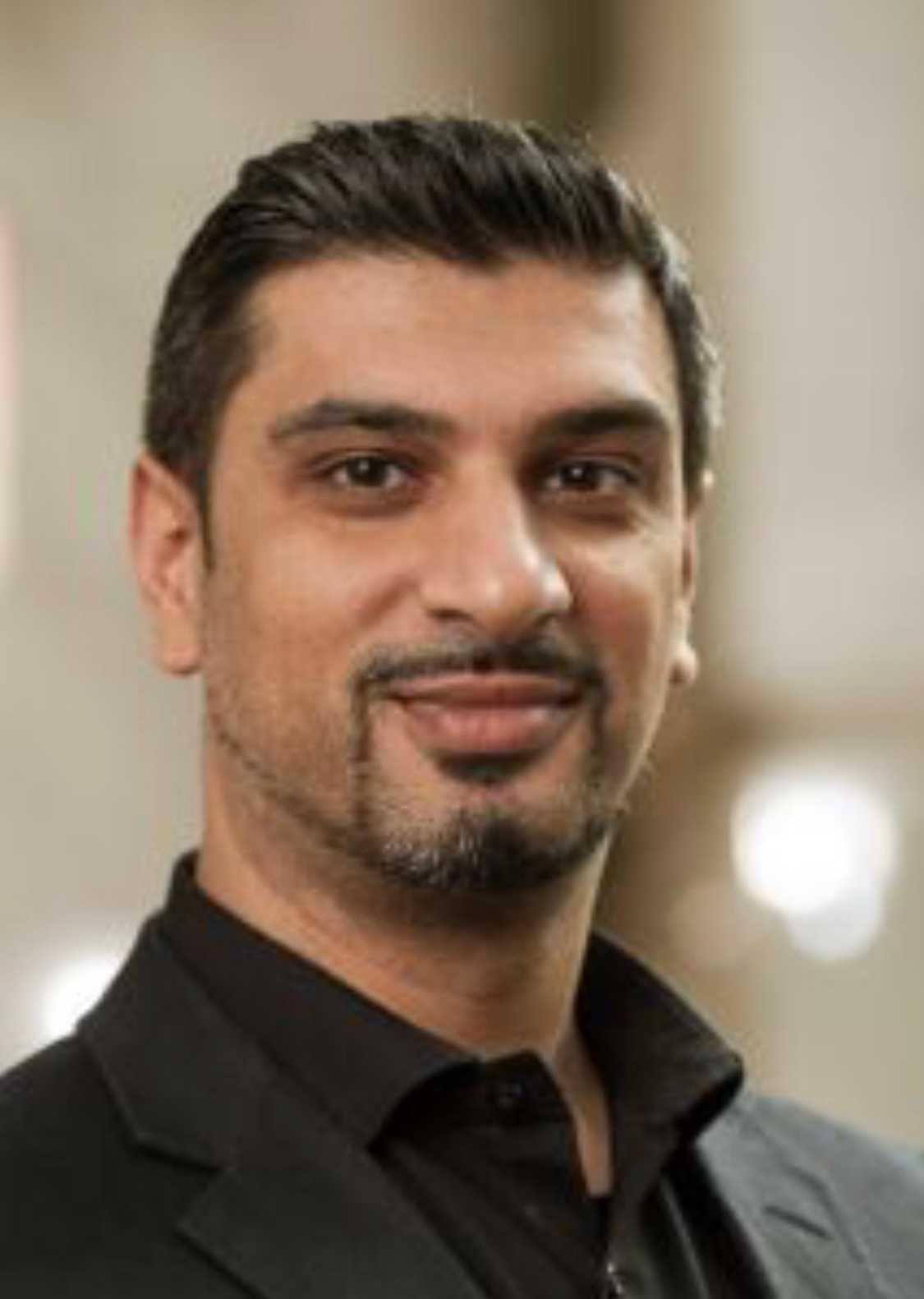 Zulfikar Qureshi - Head of Sales Engineering